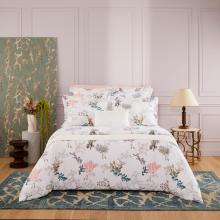 Yves Delorme Naïades Quilted Bed Cover