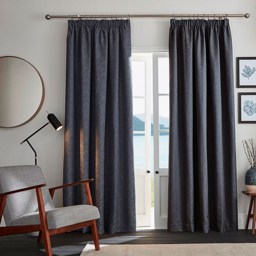 168cm x 137cm (66x54) pair of curtains