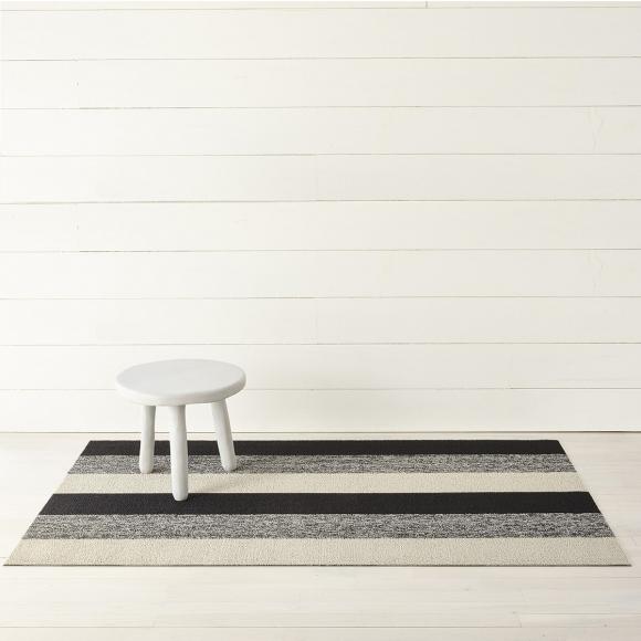 Chilewich Marbled Stripe Salt & Pepper Shag Mat