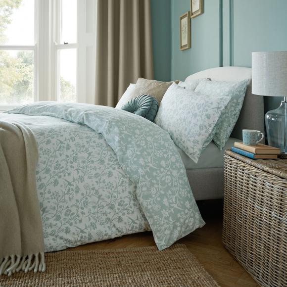 Laura Ashley Sheperds Seaspray Duvet Cover Set