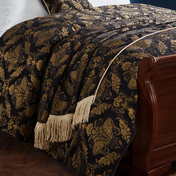 Paoletti Shiraz Black Throw