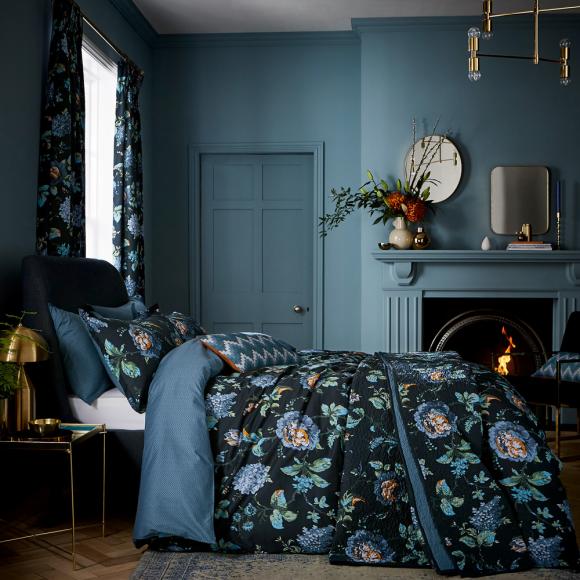 V A Everlasting Bloom In Co Ordinated Duvet Covers At Seymour S Home