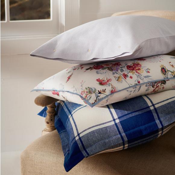 Ralph Lauren Jayme Navy / Cream Cushion Cover in Cushion Covers at  Seymour's Home